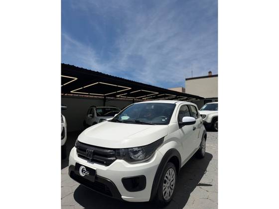 FIAT MOBI 1.0 EVO FLEX LIKE. MANUAL FIAT MOBI 1.0 EVO FLEX LIKE. MANUAL